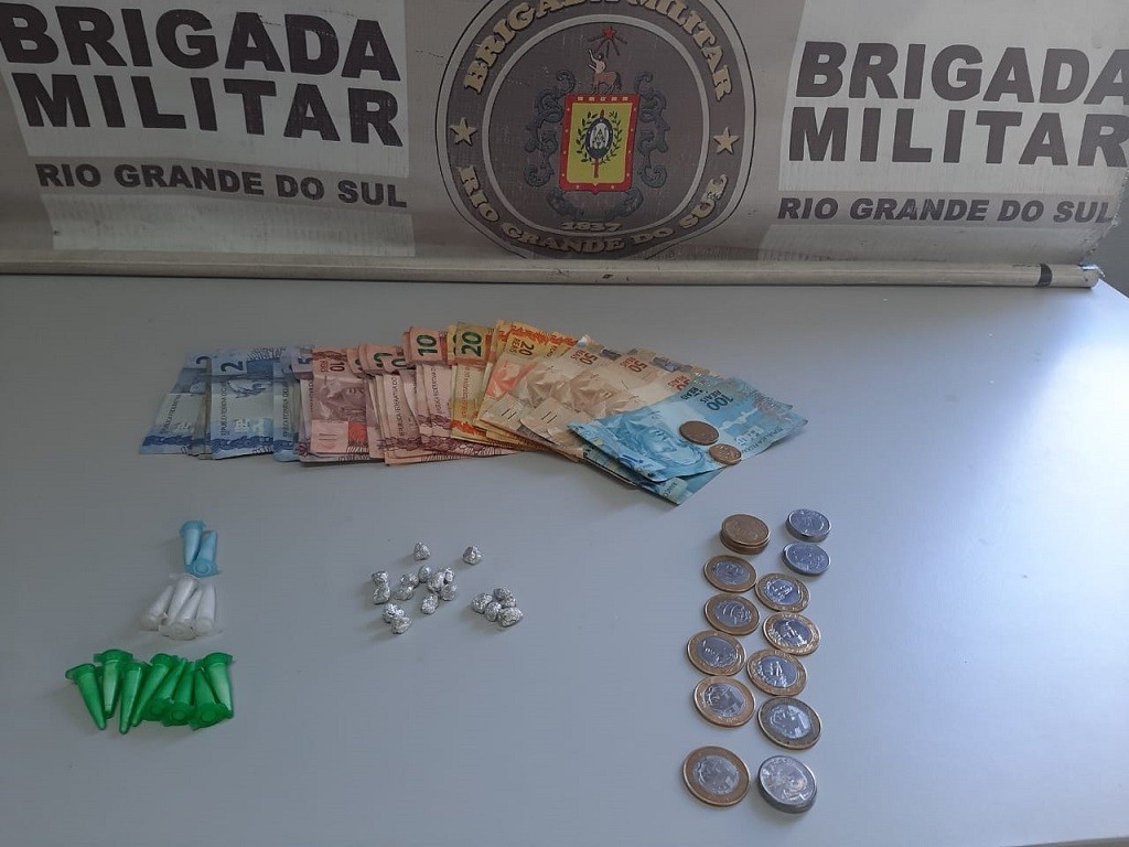 Menor infrator é apreendido pela Força Tática da BM em Rio Grande