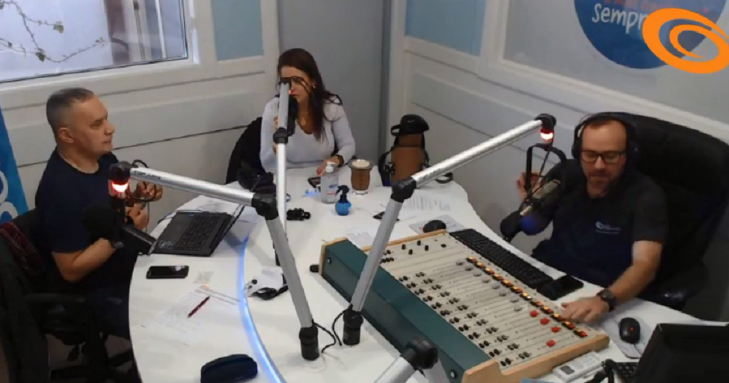 Rádio Oceano completa 24 anos com programação especial 