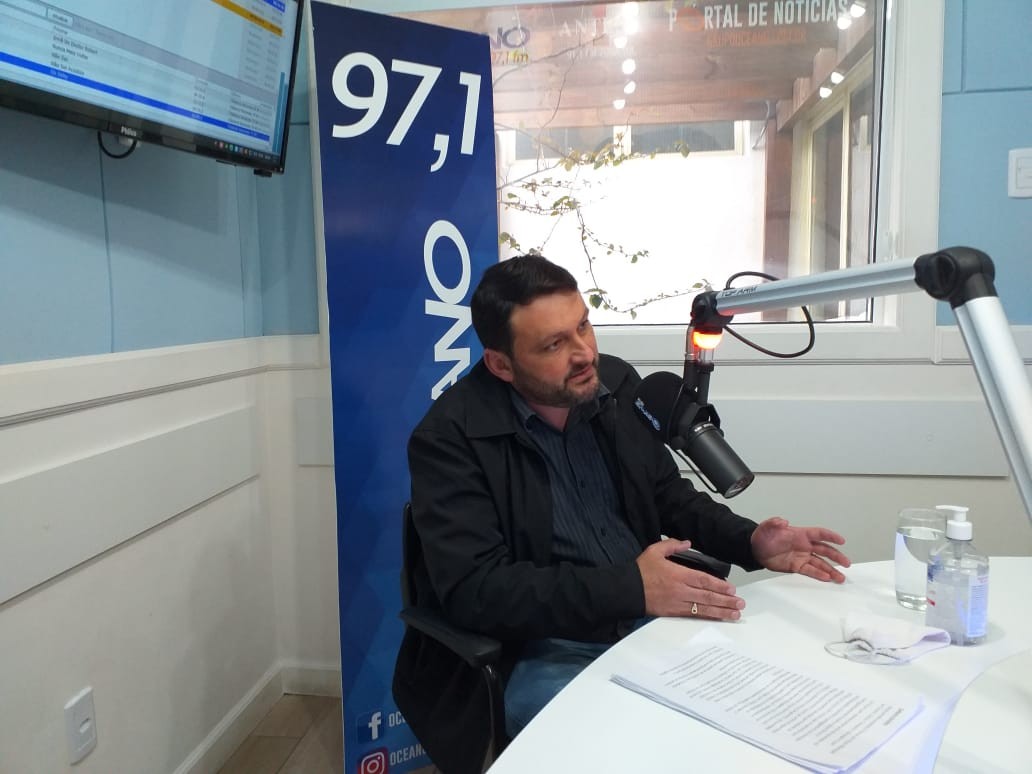 Candidato Assis Lilja (PSD) concede entrevista ao Giro Oceano