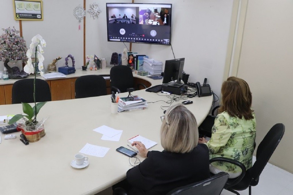 Estado e Ministério da Saúde discutem distribuição da vacina contra a Covid-19