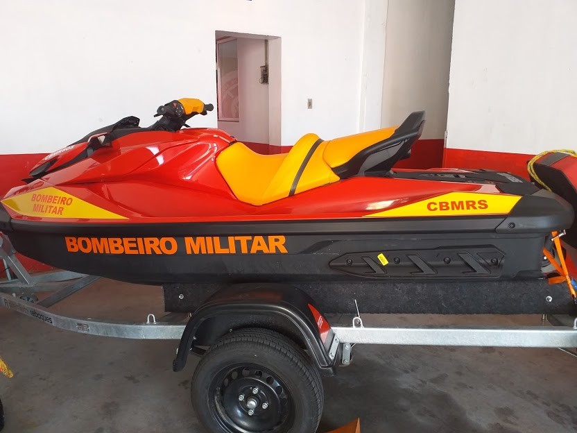 Corpo de Bombeiros Militar RS abre inscrições para guarda-vidas civis temporários