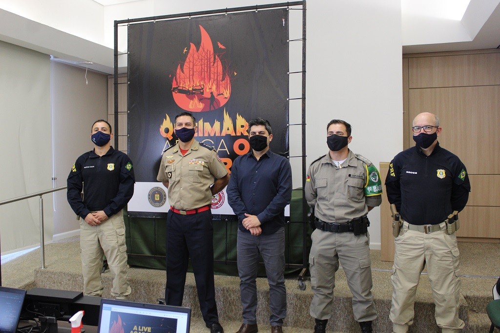 Campanha 'Queimar Apaga o Futuro' é lançada