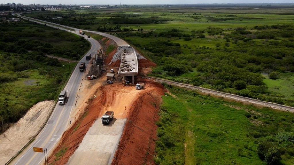 Obras de duplicação da BR-116 avançam no Contorno de Pelotas