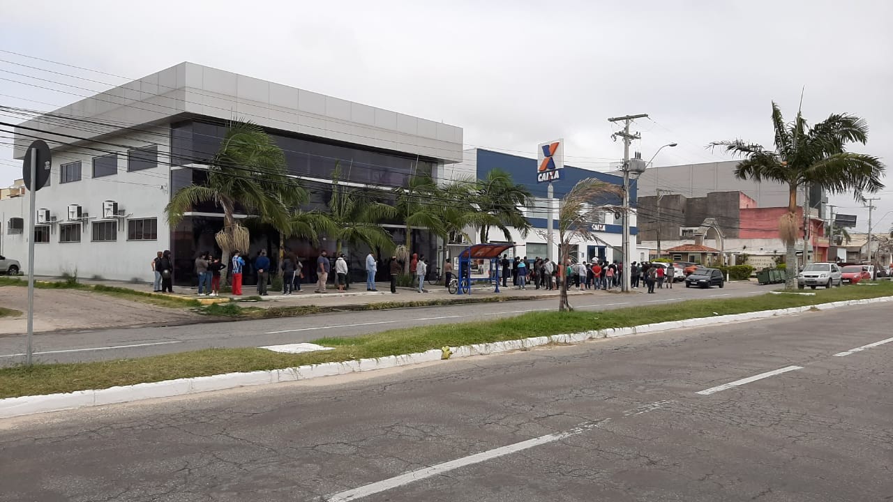 Nascidos em novembro recebem parcela do auxílio emergencial nesta quarta-feira (18)