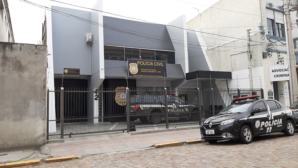  Polícia Civil prende homem por roubo a pedestre em Rio Grande