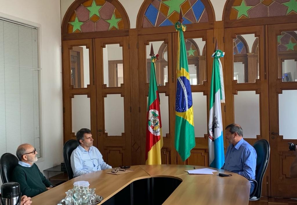 Alexandre Lindenmeyer e Fábio Branco se reúnem para discutir a transição do executivo municipal