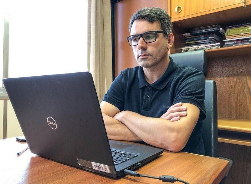 Oposição contesta novas secretarias anunciadas pelo prefeito eleito, Fábio Branco