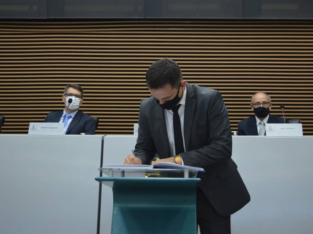 Filipe Branco (MDB) é eleito presidente da Câmara de Vereadores para 2021