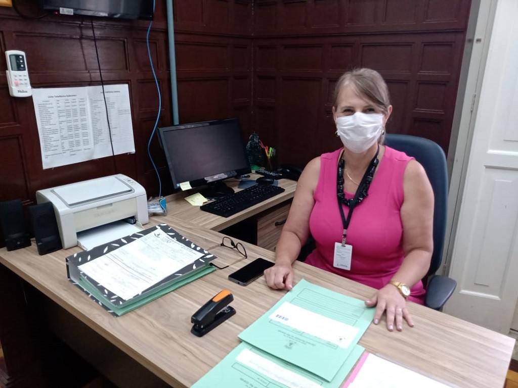 Pela primeira vez uma mulher servidora pública assume a direção da Câmara Municipal