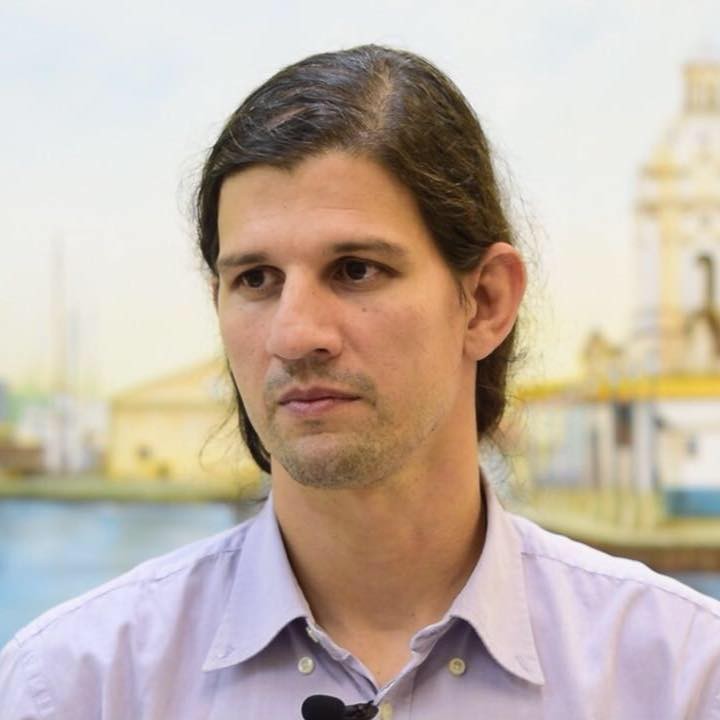 Danilo Giroldo, primeiro da lista tríplice, é nomeado reitor da Furg