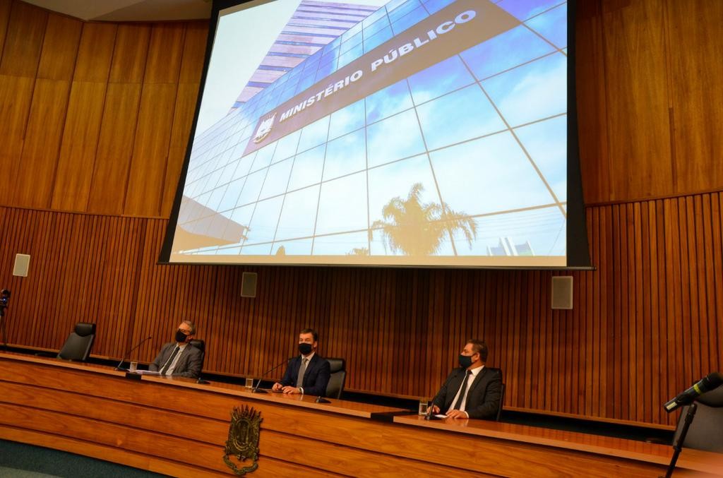 MP/RS denuncia seis pessoas pela morte de João Alberto em Porto Alegre