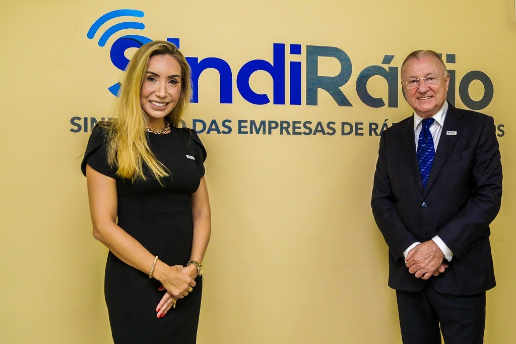 Nova diretoria do Sindicato das Empresas de Rádio e TV do RS toma posse