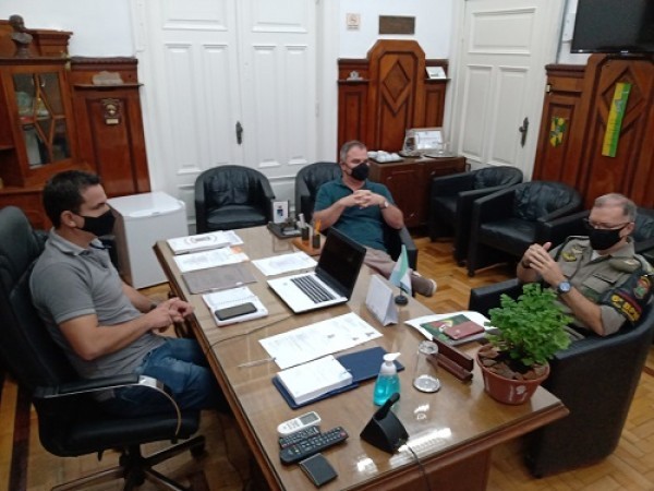Novo Comandante do 6° BPM visita presidência da Câmara de Vereadores