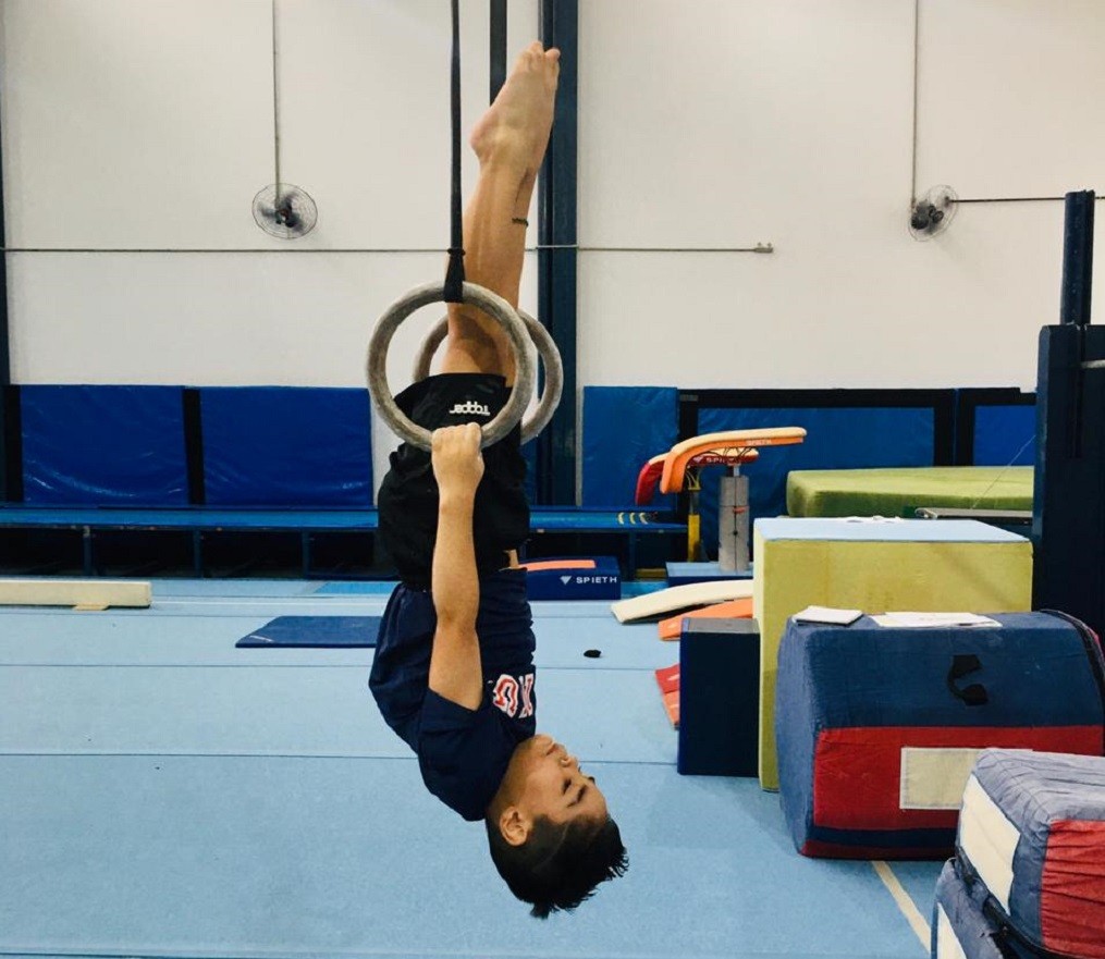 Ginasta rio-grandino de 6 anos ganha vaga para treinar no Grêmio Náutico União