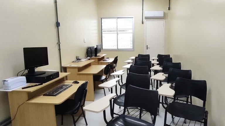 HU-Furg entrega Sala de Aula/Estudos para Residência Multiprofissional