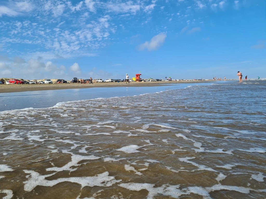 Balneabilidade: Praia do Cassino segue com todos os pontos liberados para banho