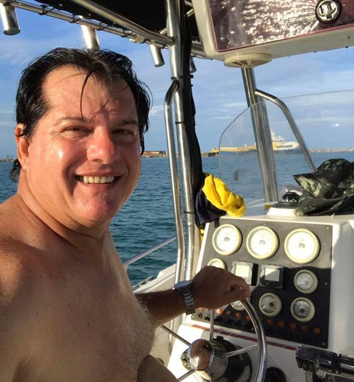 Corpo do rio-grandino Ricardo Kirst é encontrado no mar após naufrágio no RJ