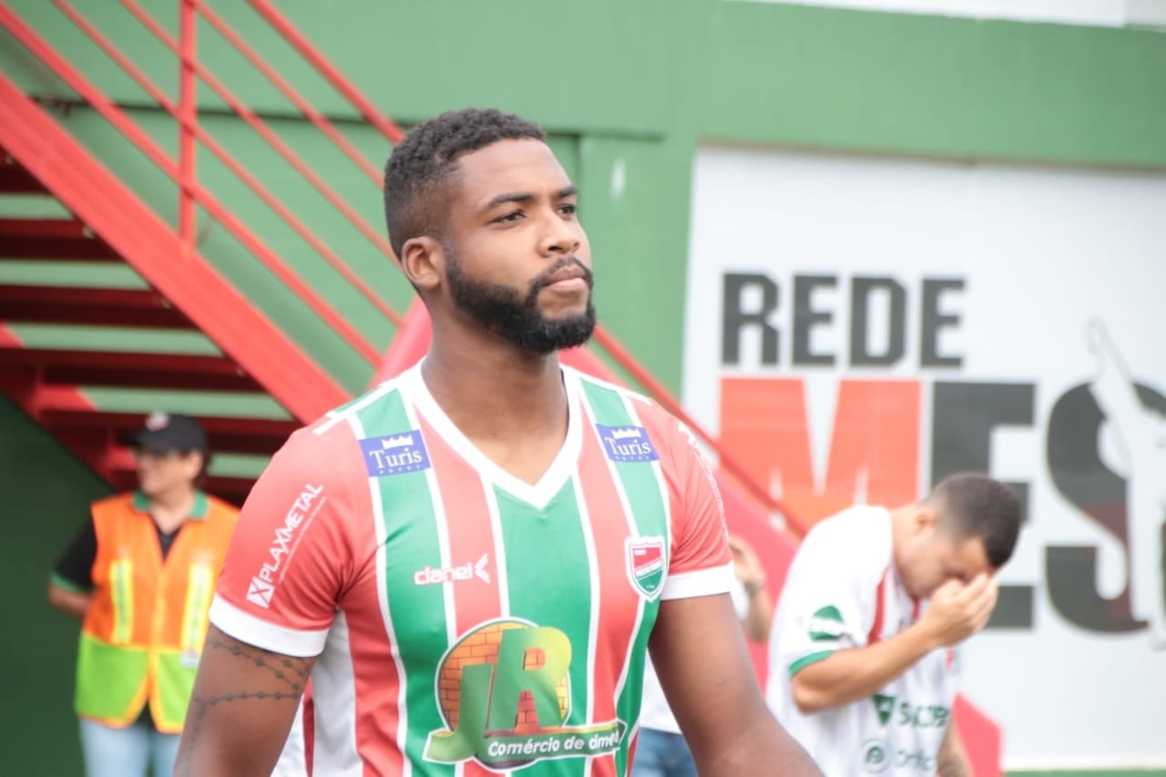 São Paulo anuncia a contratação do zagueiro Wendell