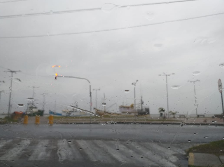 Defesa Civil emite alerta de rajadas de vento de até 70km/h e queda de granizo