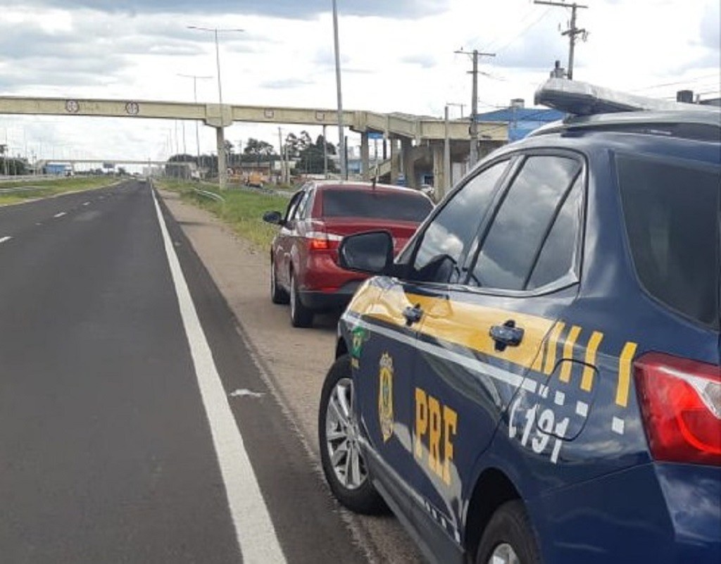 Foragido condenado pela Justiça Federal de Rio Grande é preso na BR-116