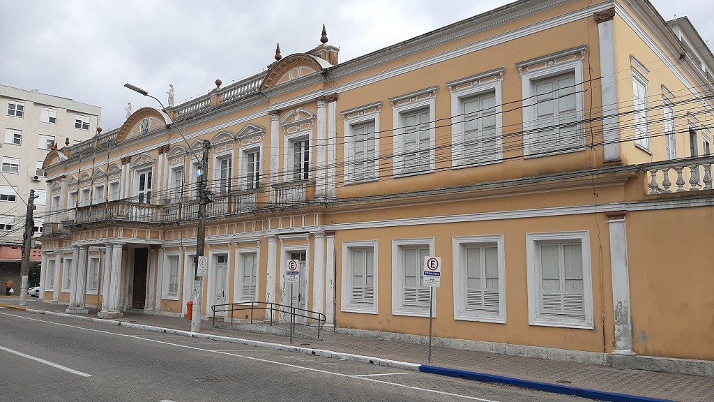  Prefeitura encaminha ao Legislativo PLE solicitando abertura de crédito para compra de vacinas com recursos próprios 