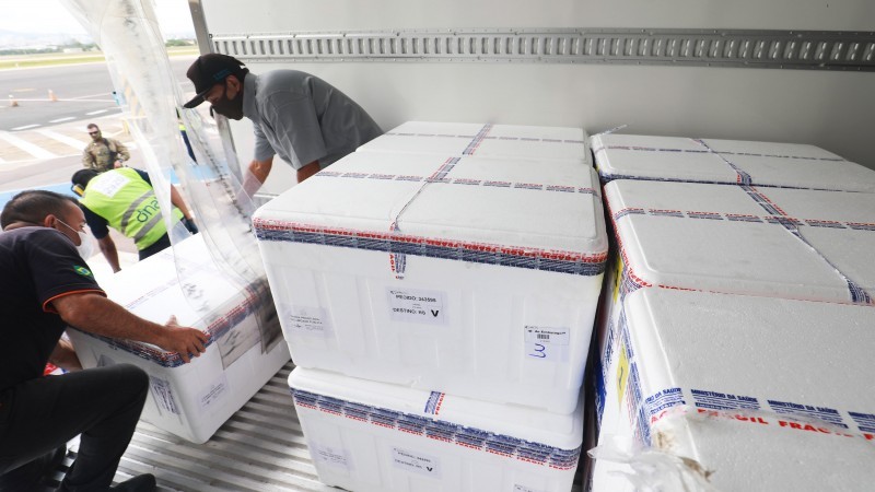 Novo lote de vacinas CoronaVac será distribuído aos municípios na quinta-feira (4)