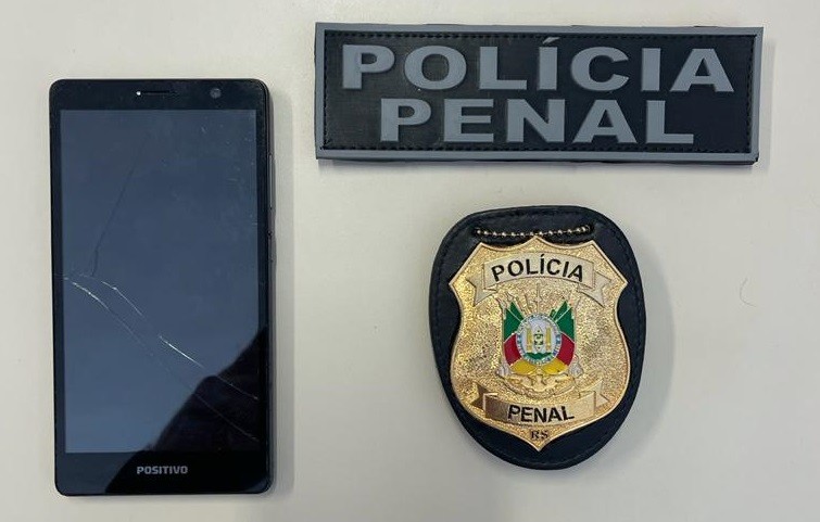 Após ter áudio vazado, agentes da Perg apreendem celular que era utilizado por conhecido líder de organização criminosa na prisão