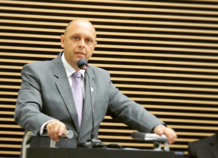 PL que cria o Fundo Municipal Especial para compra de vacinas contra a Covid-19 é aprovado na Câmara
