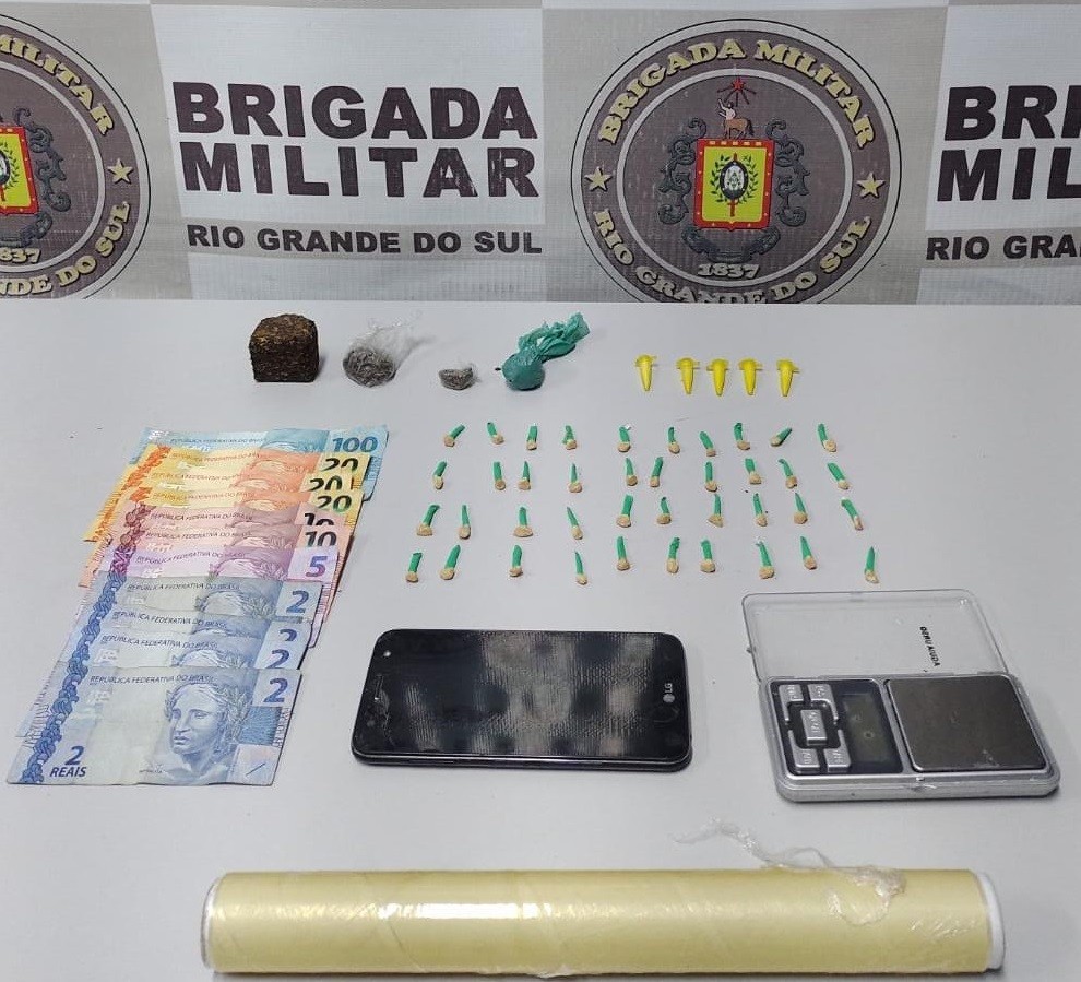 Homem que utilizava tornozeleira eletrônica é preso por tráfico de drogas no Cassino