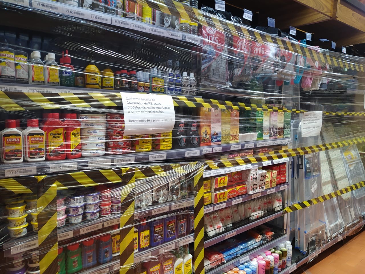  Estabelecimentos de Rio Grande impedem o acesso de clientes a produtos não essenciais