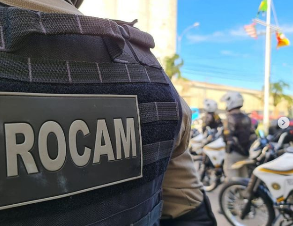Menor é apreendido por tráfico e porte ilegal de arma de fogo