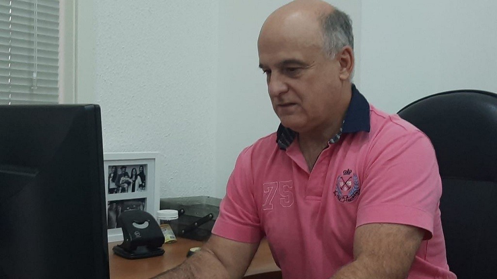 Cláudio Diaz testa positivo para Covid-19