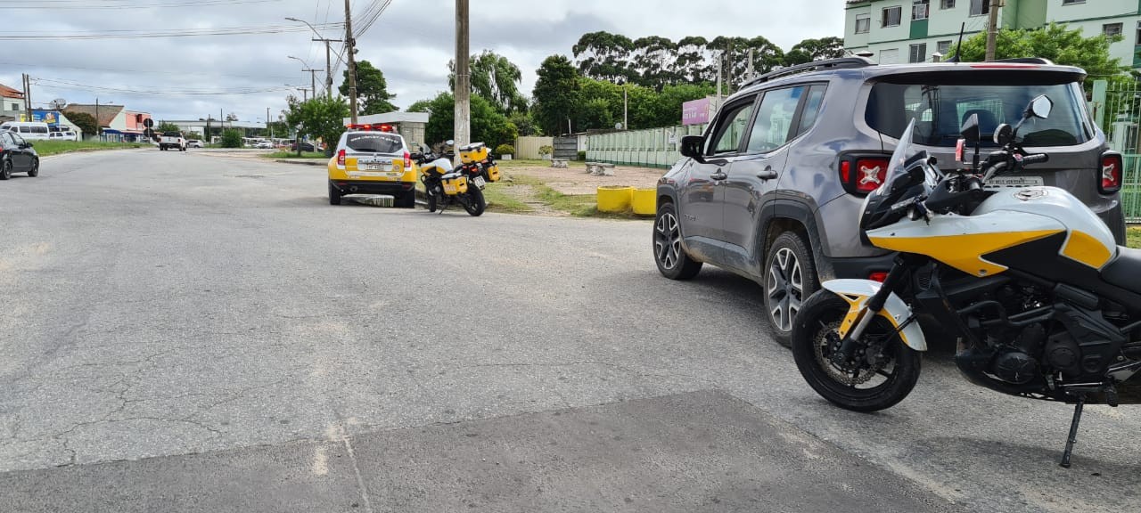 Homem é preso em Rio Grande por informar ações policiais em grupos de WhatsApp