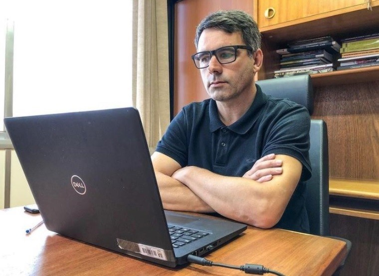 Vamos ter um sacrifício financeiro mas valerá a pena disse Fábio Branco sobre a aquisição de vacinas
