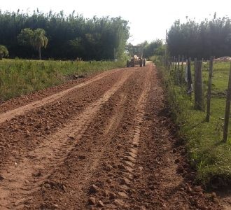 Prefeitura do Rio Grande faz manutenção em estradas do interior da cidade