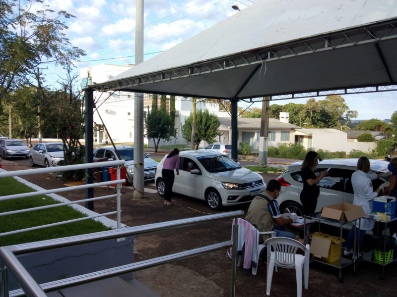 Cidades do RS realizam mutirões de vacinação no final de semana 