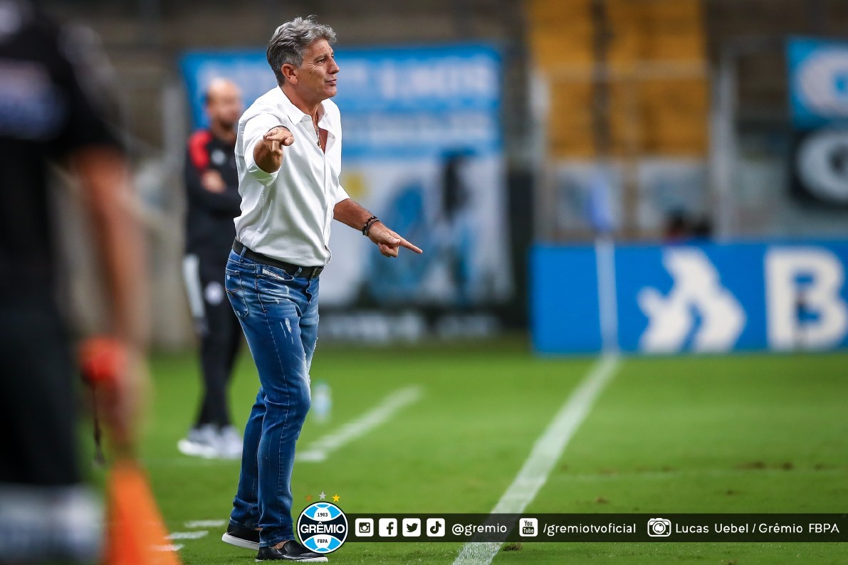 Técnico do Grêmio, Renato Portaluppi, testa positivo para Covid-19
