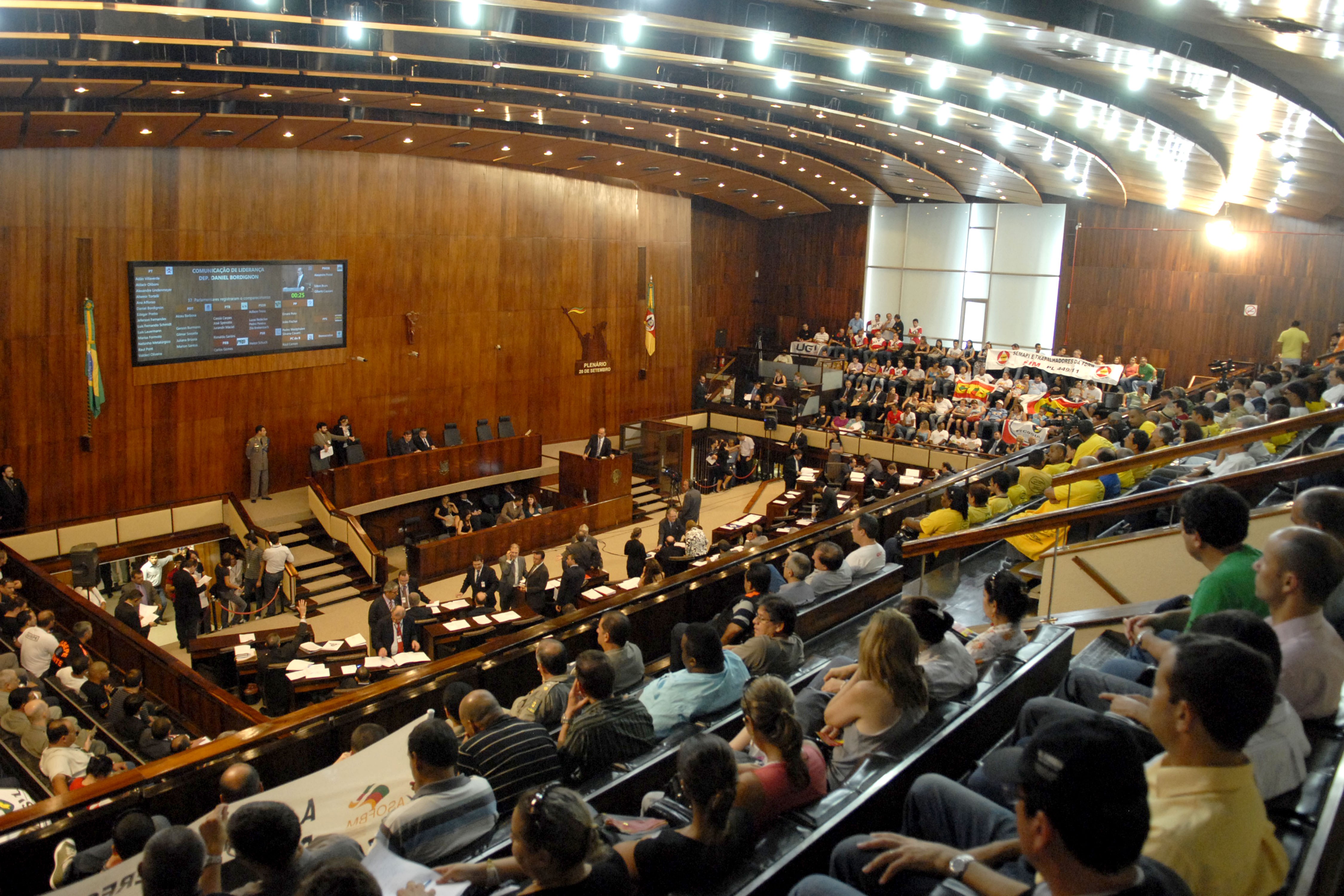 Auxílio Emergencial gaúcho é aprovado na Assembleia Legislativa