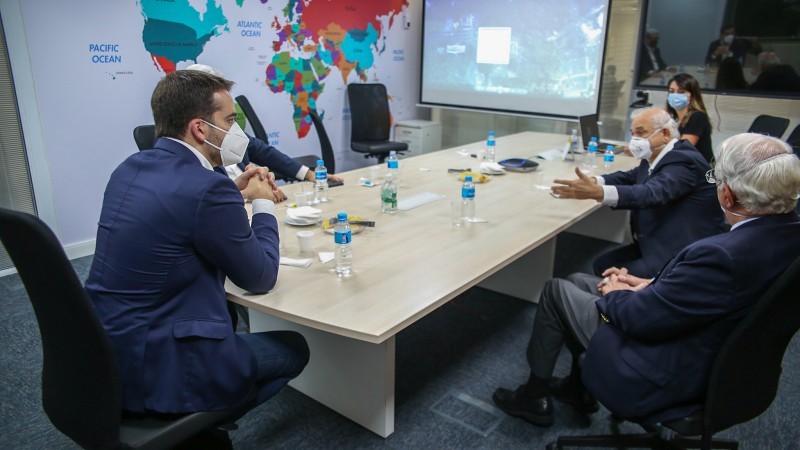 Governador do RS visita Instituto Butantan e demonstra interesse em comprar vacinas