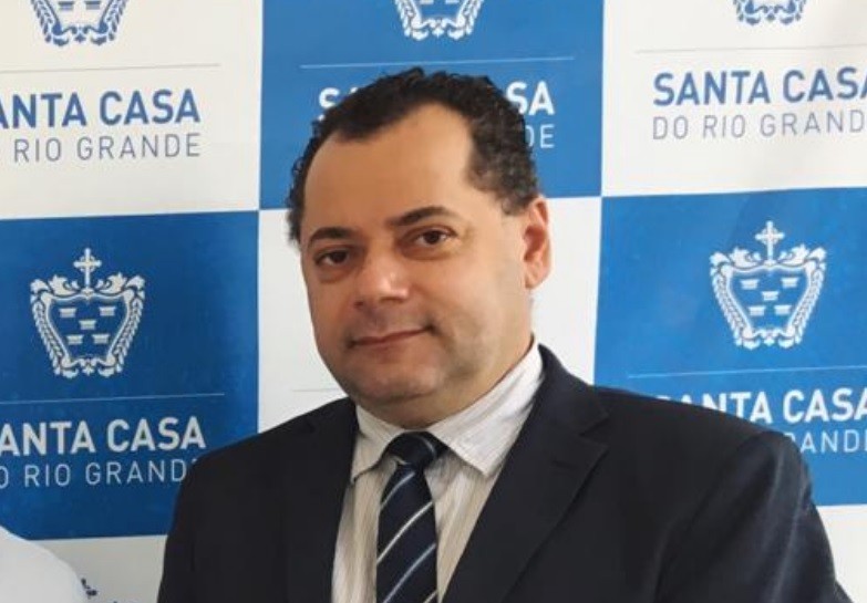 Ex-gestor da Santa Casa está internado no HU-Furg