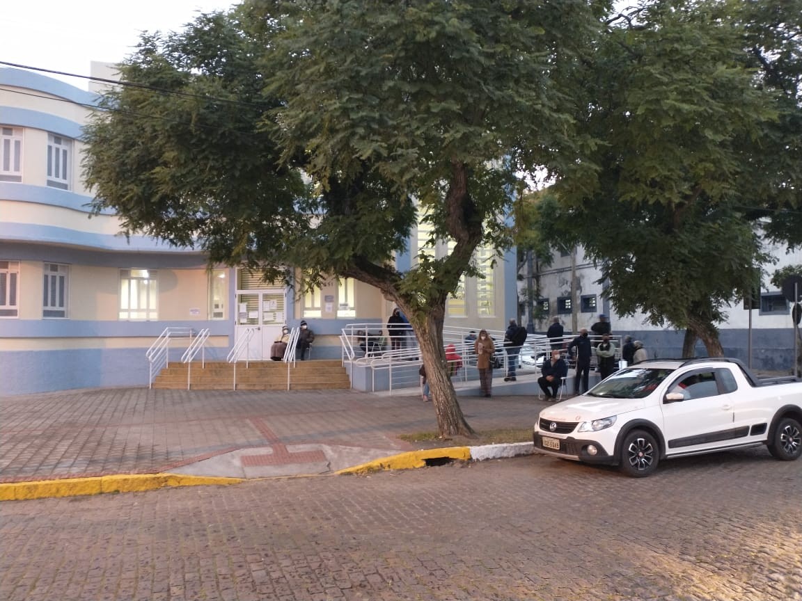 Pessoas de 58 anos com comorbidades já podem ser vacinadas contra a Covid-19 em Rio Grande