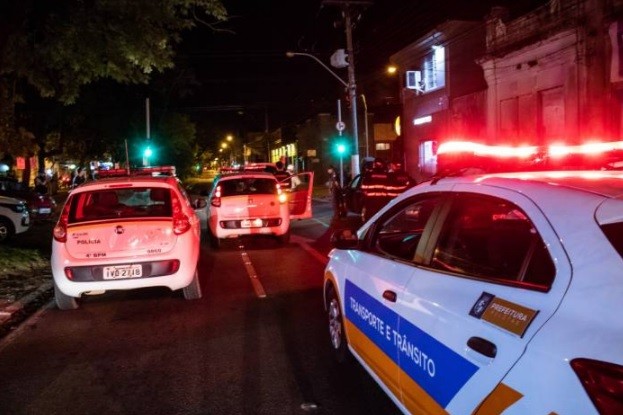 Estabelecimento é notificado por aglomeração durante Operações Integradas em Pelotas 