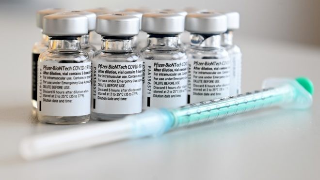 Pfizer deve solicitar à Anvisa a mudança no protocolo de armazenamento de vacinas de -80ºC para 2ºC