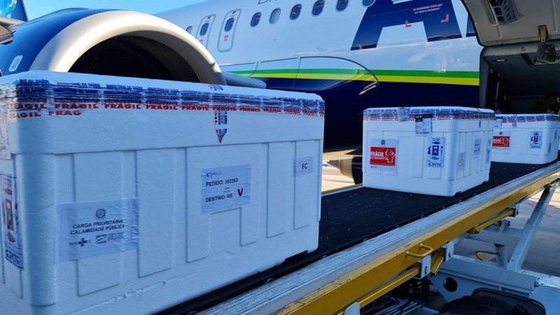 Rio Grande recebe mais 4,8 mil doses de CoronaVac nesta quarta-feira (19)