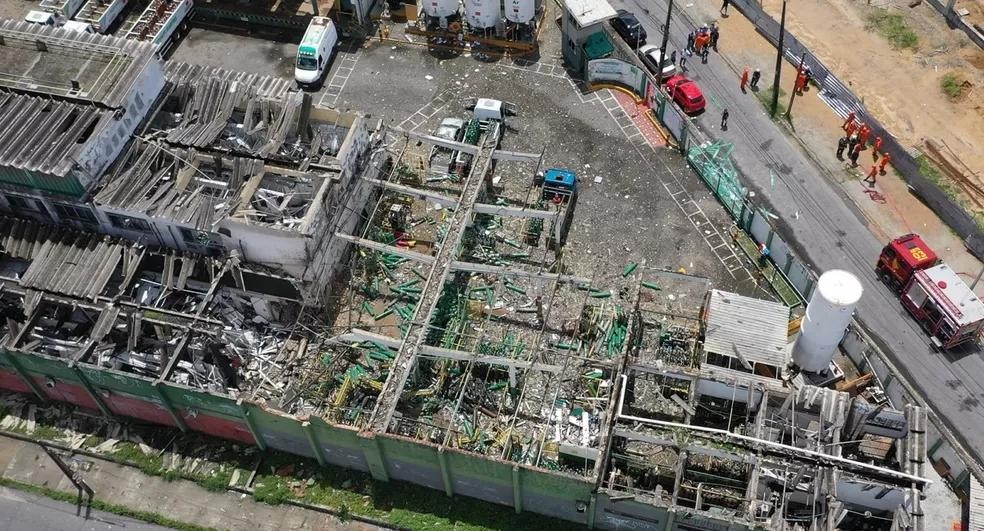 Explosão de empresa fabricante de oxigênio deixa ao menos 5 feridos em Fortaleza (CE)