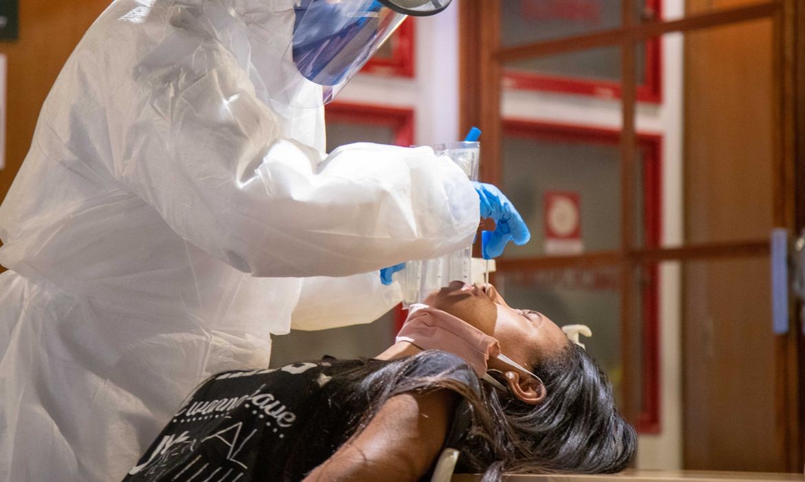 Estado programa distribuição de 35 mil testes rápidos para Covid-19
