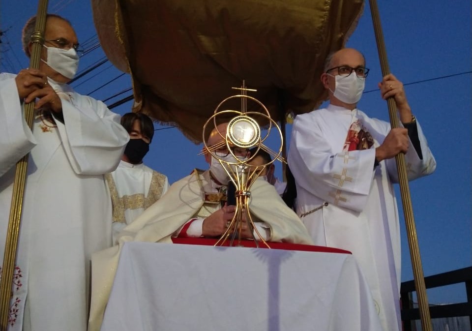 Carreata de Corpus Christi reuniu mais de 500 veículos
