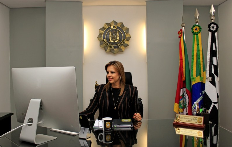 Chefe da Polícia Civil do RS, Nadine Anflor, é eleita presidente do Conselho Nacional dos Chefes de Polícia