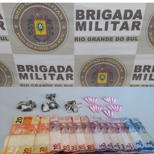 Brigada Militar apreende adolescente por tráfico de drogas no bairro São João