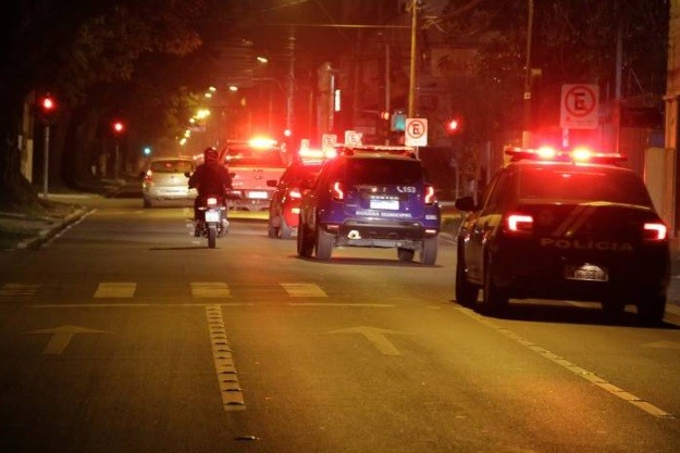 Forças de segurança de Pelotas interrompem festa clandestina no final de semana